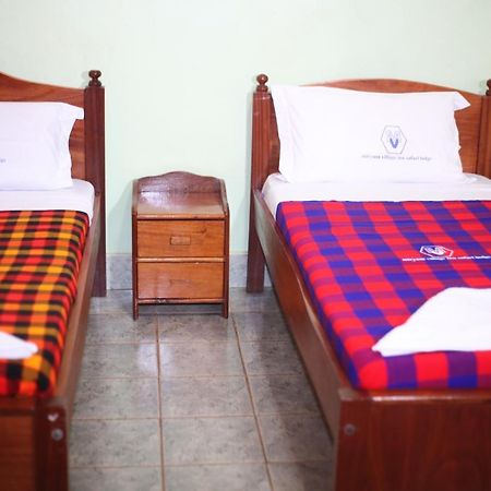 Miryams Village Inn Safari Lodge Sultan Hamud Buitenkant foto